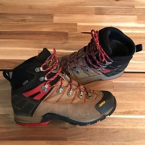 Asolo Fugitive Gore-Tex Boot